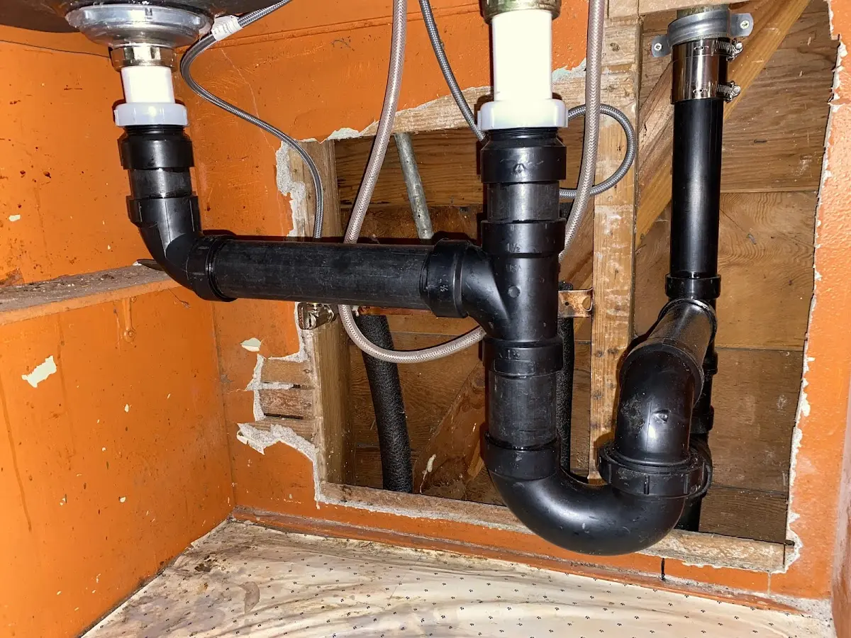 Professional Pipe Bursting equipment and tools on the job in Wentzville